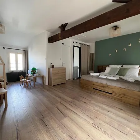 La Maison *